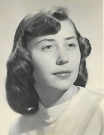 Dorothy Doczi